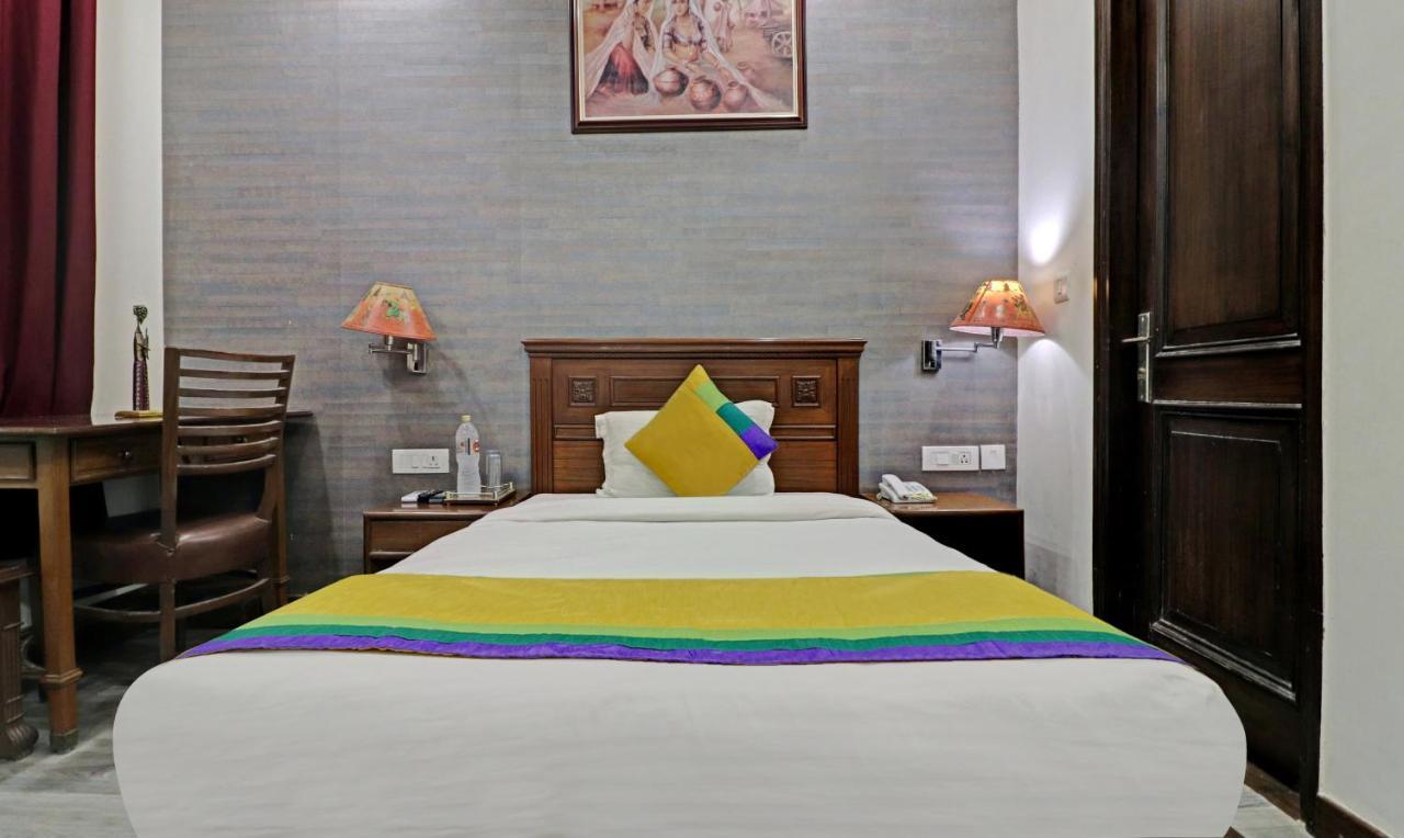 Itsy Hotels Hamlets Stay Noida Buitenkant foto
