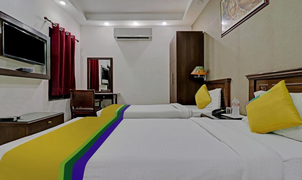 Itsy Hotels Hamlets Stay Noida Buitenkant foto