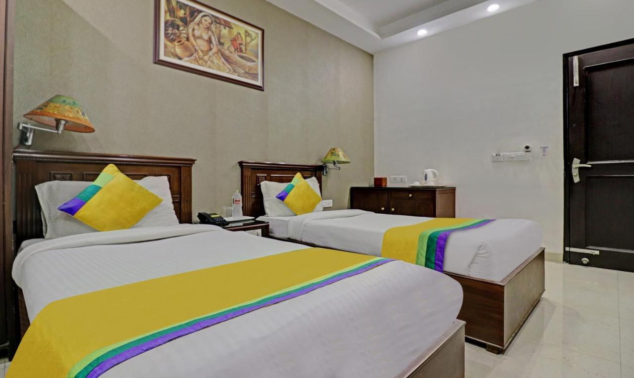 Itsy Hotels Hamlets Stay Noida Buitenkant foto