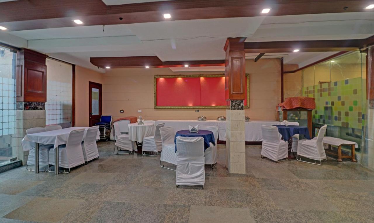 Itsy Hotels Hamlets Stay Noida Buitenkant foto