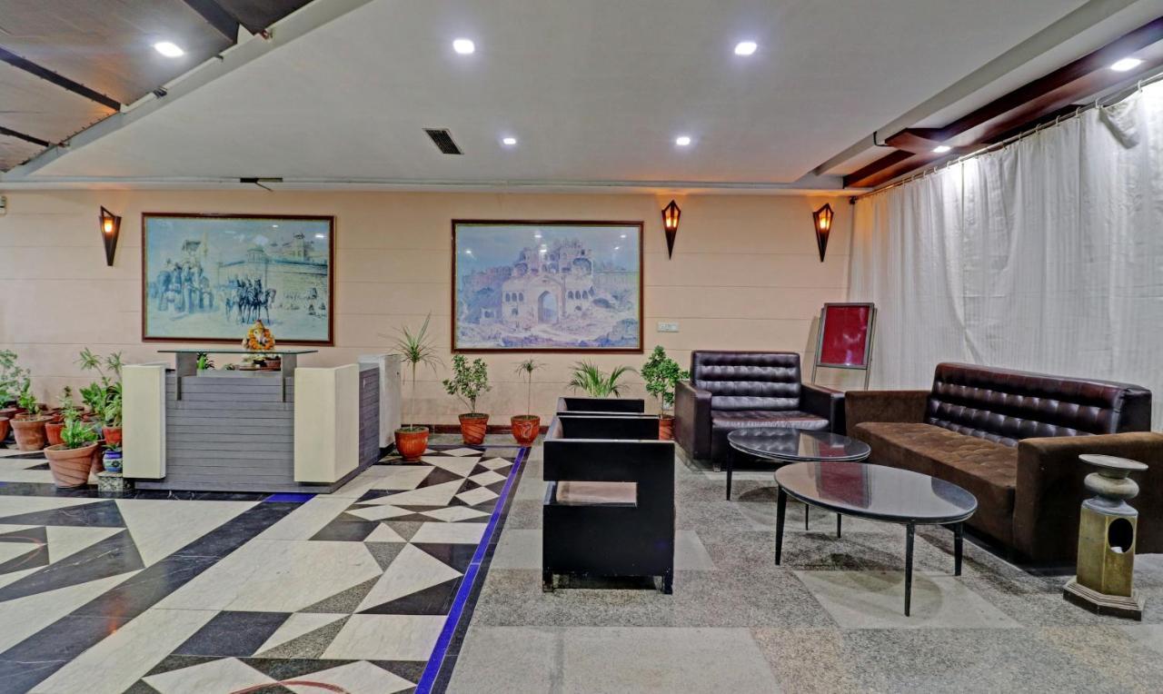 Itsy Hotels Hamlets Stay Noida Buitenkant foto