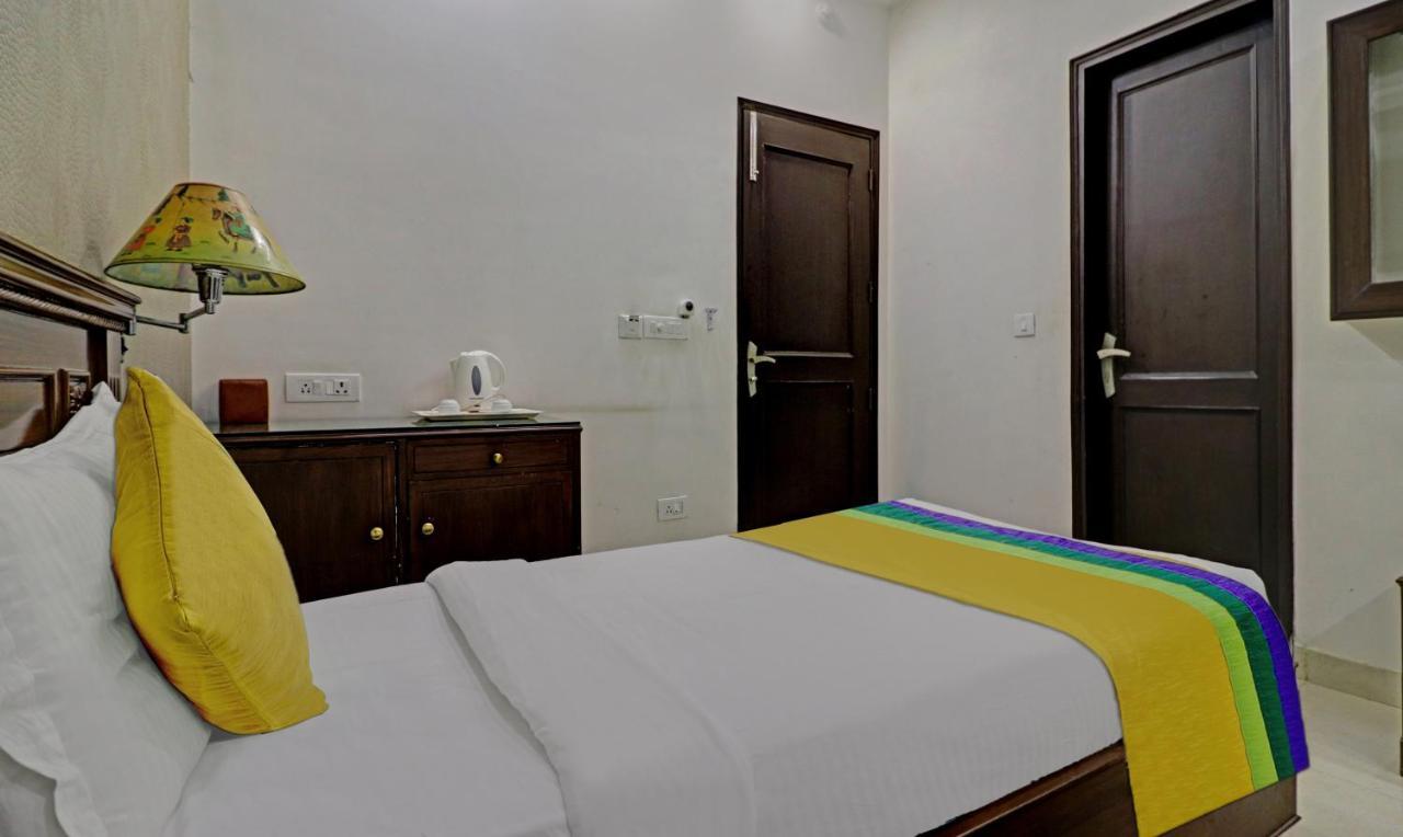 Itsy Hotels Hamlets Stay Noida Buitenkant foto