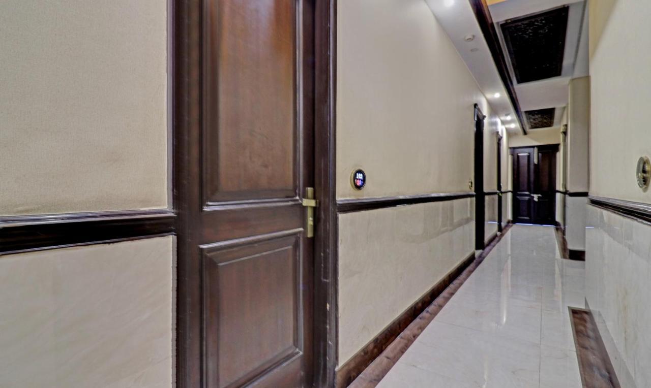 Itsy Hotels Hamlets Stay Noida Buitenkant foto