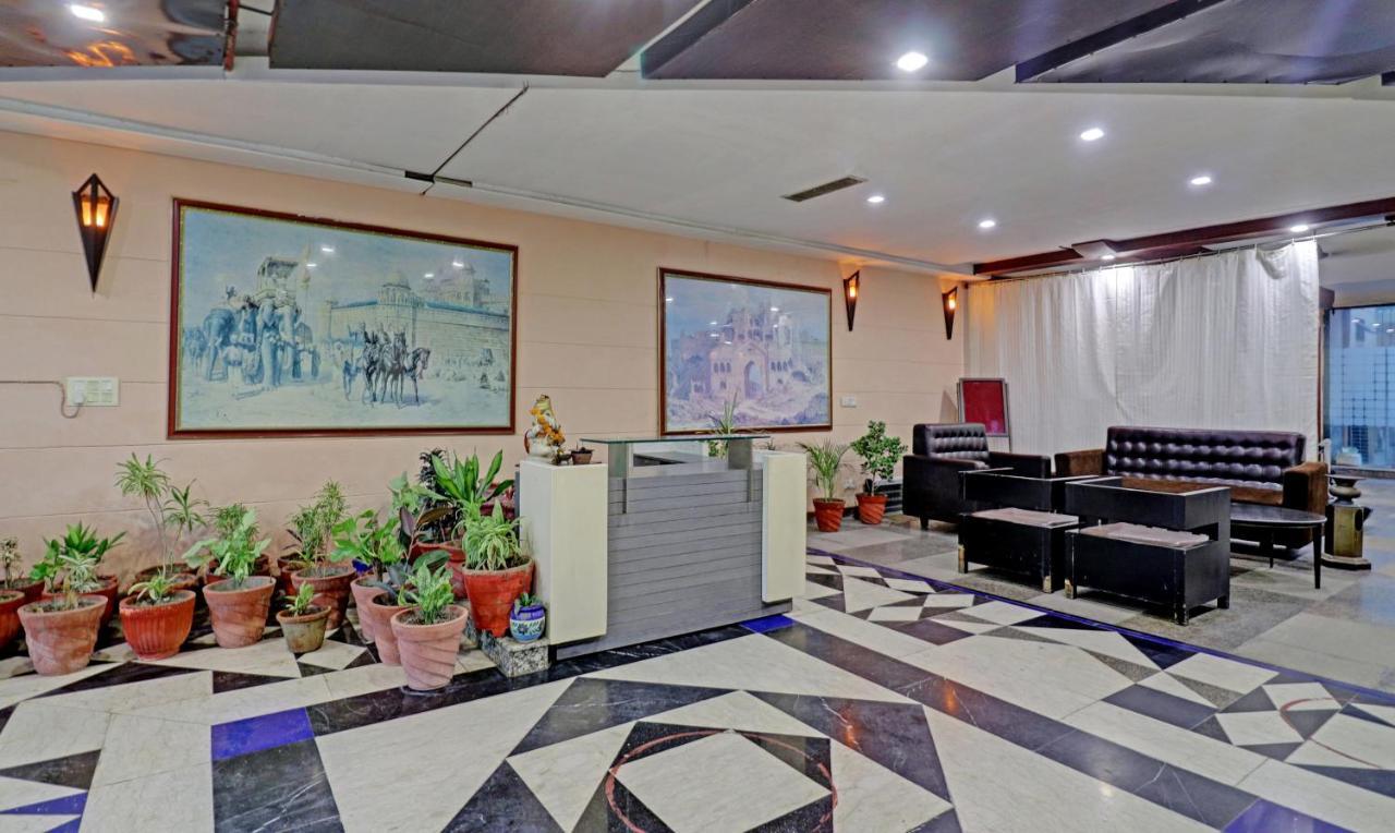 Itsy Hotels Hamlets Stay Noida Buitenkant foto